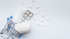 Кабинетът одобри мерки за по-строг контрол на цените на лекарствата без рецепта