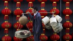 Бизнес активността в сектора на услугите в Китай се забавя през юни