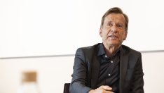 Volvo връща Хакан Самюелсон като изпълнителен директор на мястото на Джим Роуън