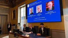 Трима учени спечелиха Нобелова награда за химия за работата си с квантови точки