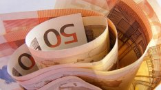 Спрените газови доставки от Русия тласнаха еврото към ново дъно