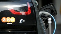 Колко се обезценяват електромобилите?