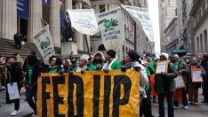 Бежовата книга на Фед: Забавената икономическа активност повишава тревогата от рецесия