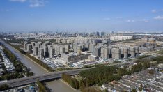 Сделки за дълга на Sunac и Country Garden дават глътка въздух на имотния сектор в Китай