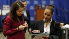 Частният сектор в САЩ добавя 178 хил. работни места през юли