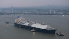 Европа поддава на „енергийното господство“ на САЩ на свой риск