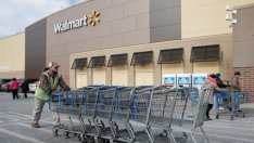 Walmart запазва мястото си в клиентската мрежа на фармацевтичната компания CVS