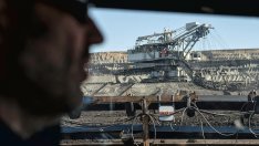 Спадът в добива на въглища повдига въпроси относно икономическото съживяване на Полша