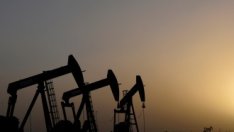 Иранският отговор изстреля петрола с 4% във вторник вечерта*