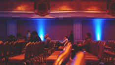 Българските застрахователи търсят решения за намаляване на пътните катастрофи