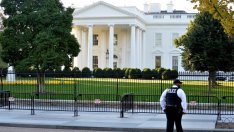 Тръмп изтегля САЩ от 144-годишно пощенско споразумение с Китай