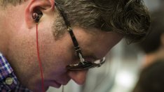 Директорът на Apple Music: Музикалните стрийминг услуги са твърде еднакви