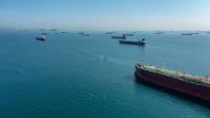 Русия ограничи износа на петрол до най-ниското ниво от 11 месеца насам