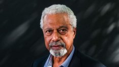 Абдулразак Гурна е носител на Нобеловата награда за литература за 2021 г.