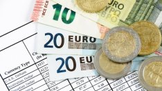 Лихвите по депозитите поеха надолу през август