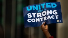 Стачката на UAW срещу Ford, GM и Stellantis продължава, без решение на хоризонта