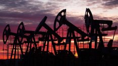 Държавните петролни компании правят рискови залози с публични средства