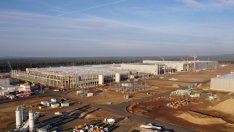 Присъствието на Tesla стимулира електромобилната индустрия в Германия