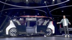 Автомобилните компании играят на лотария в развитието на автономните коли