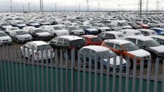 Твърдият Brexit ужасява автомобилните концерни на Острова