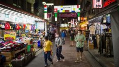 Настроението сред търговците в Япония спада до пандемично дъно