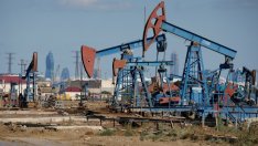 Цените на петрола остават стабилни на фона на историческата среща в Сингапур*