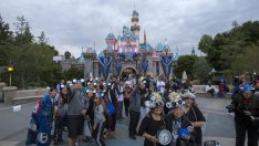 В битката с Disneyland в Китай се впуска нов местен милиардер