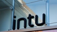 Един от най-големите собственици на молове на Острова е заплашен от фалит