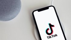 TikTok обеща да влезе в битката с фалшивите новини