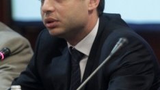 Добрев: Ако токът поскъпне с 10, а не с 13%, НЕК ще загуби 150 млн. лева