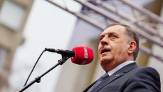Босненският сръбски лидер Милорад Додик е заплашен от година затвор