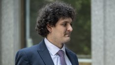 Прокурорите в САЩ се отказаха от второ дело срещу съоснователя на FTX Сам Банкман-Фрийд