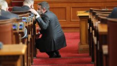 Депутатите одобриха повишение на детските надбавки от 1 април