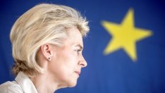 Макрон, Конте и Санчес изразиха задоволство от постигнатия компромис за постовете в ЕС