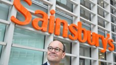 Sainsbury's продължава да се бори с проблеми