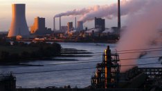 Графика на деня: 100 компании са отговорни за 71% от парниковите газове