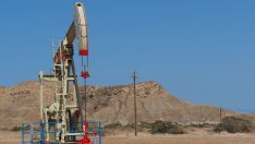 Big Oil започват 2024 г., подсилени от консолидацията на сектора в САЩ