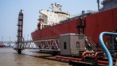 Свършват свободните танкери за транспортиране на втечнен газ 