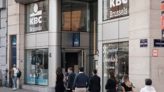 KBC планира да изплати 1 млрд. евро на инвеститорите&nbsp;