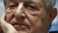 Сорос увеличава участието си в Wal-Mart и Facebook