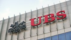 UBS започна да плаща глоби по дела срещу Credit Suisse