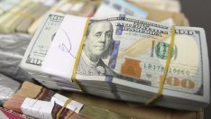 Половината от родителите в САЩ помагат финансово на своите пораснали деца