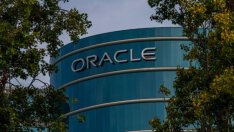 Oracle се възползва от повечето работа от дома