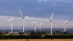 Великобритания се готви за нови рекордно високи нива на вятърна енергия през уикенда