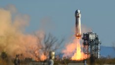 Blue Origin на Джеф Безос изпрати първия си екипаж до ръба на Космоса от 2022 г.