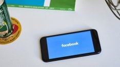 Facebook предоставя 100 млн. долара на медийни компании 