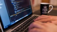 Google ще обучава на цифрови умения малки и средни предприятия в България