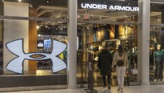 Забавяне на търсенето помрачи прогнозите на Under Armour