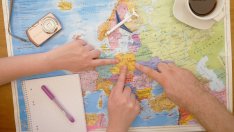 Туроператори настояват 9% ДДС за туристическите пакети да важи до края на 2024 г.