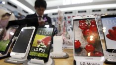 Приходите от мобилни интернет услуги ще достигнат 700 млрд. долара до 2017 г